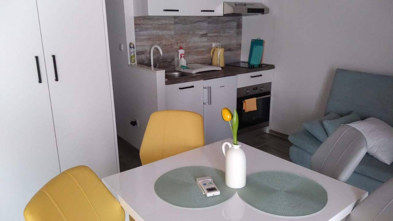 Fina M Studio Apartman Kali Ngoại thất bức ảnh
